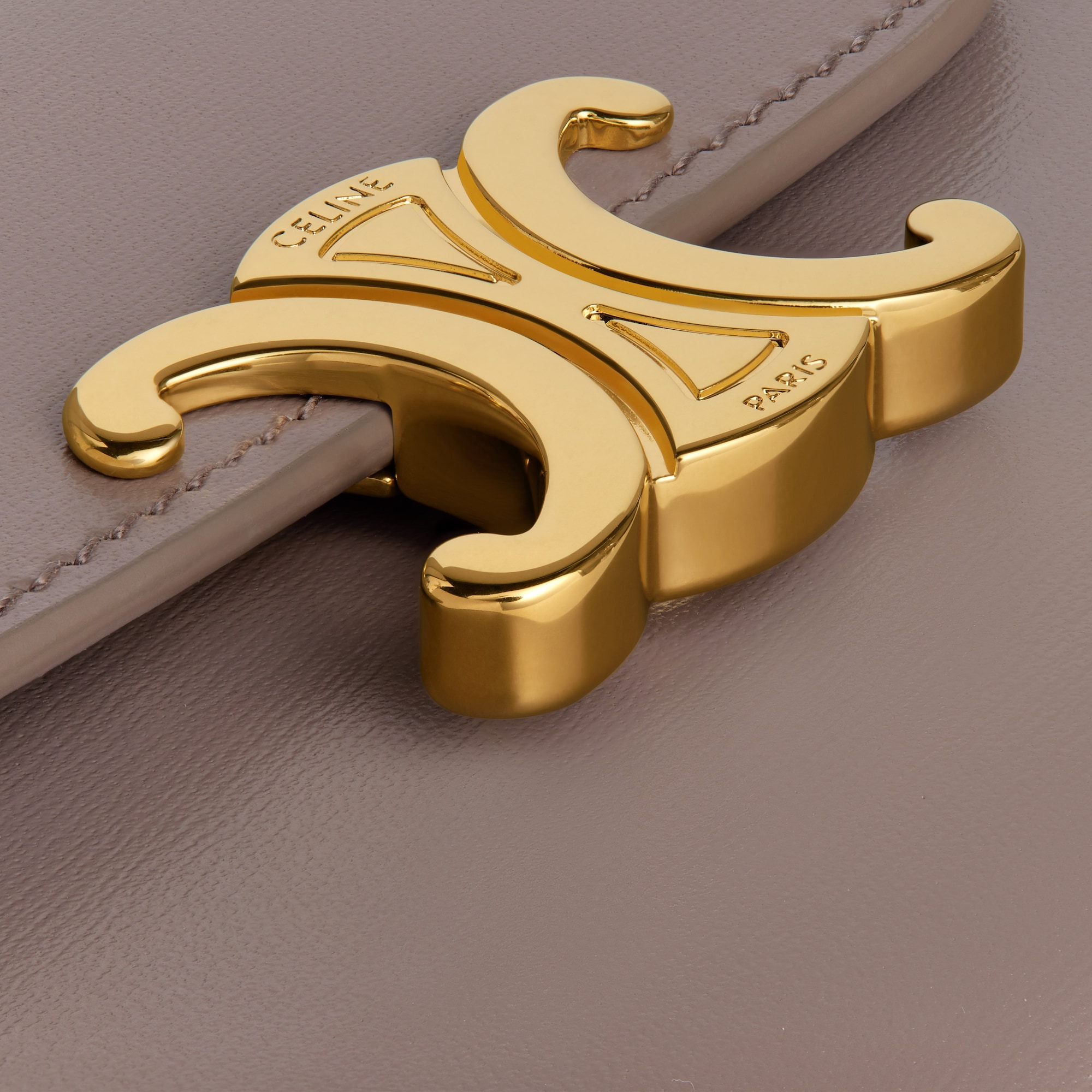 SMALL FLAP WALLER TRIOMPHE IN SHINY CALFSKIN PEBBLE - Image 5